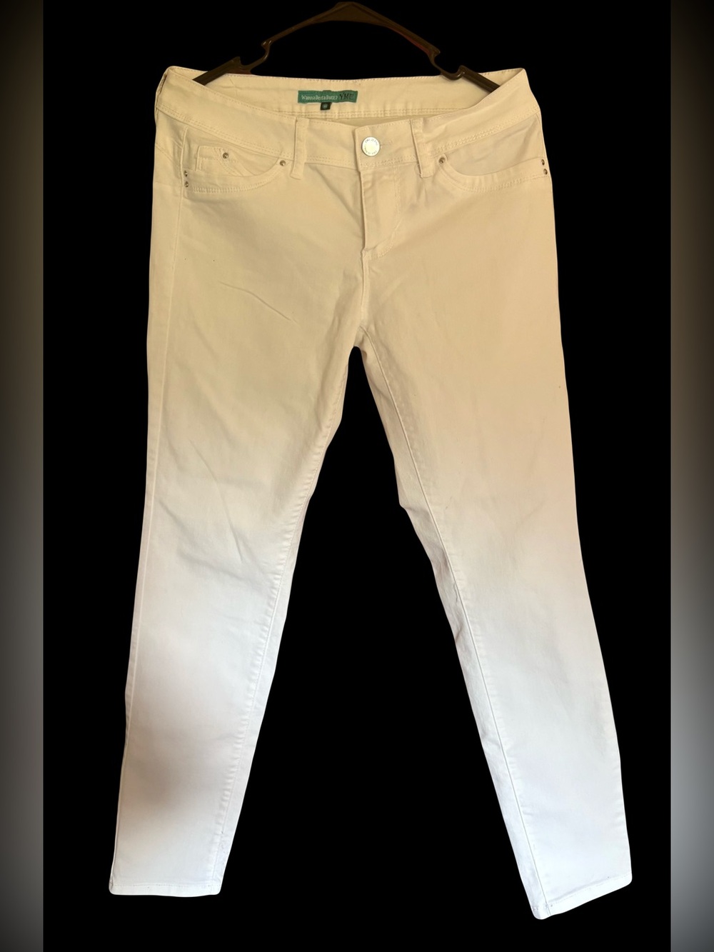 WannaBettaButt? Skinny Jeans in White